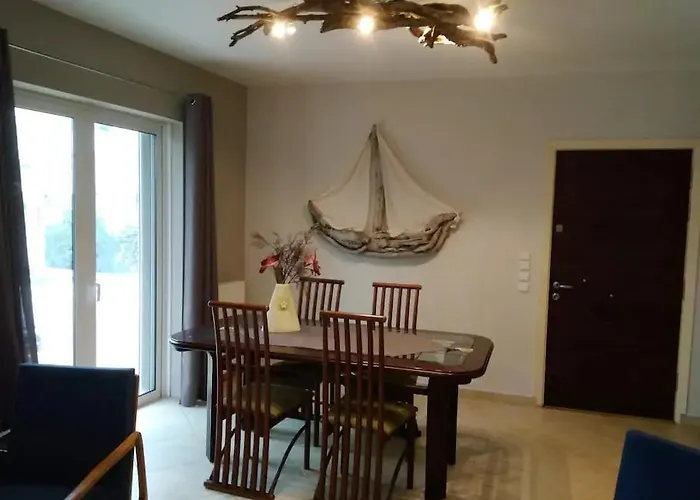 Quiet Luxury Near Center And Port * نافبليو