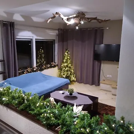 Quiet Luxury Near Center And Port