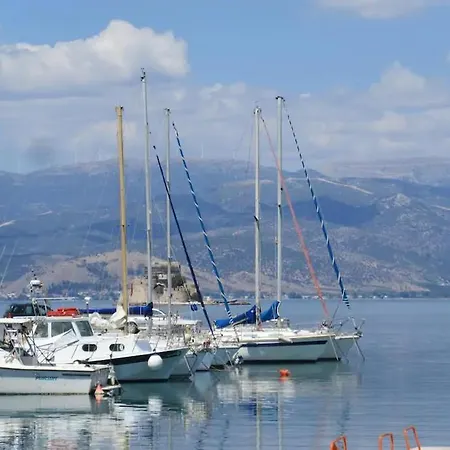 Quiet Luxury Near Center And Port Appartamento