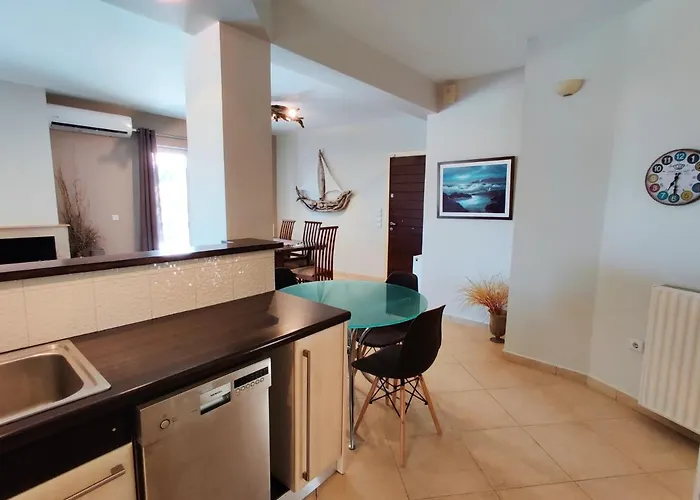 Apartman Quiet Luxury Near Center And Port